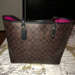 Authentic coach tote bag